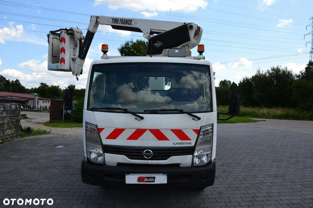 Nissan Cabstar - 4