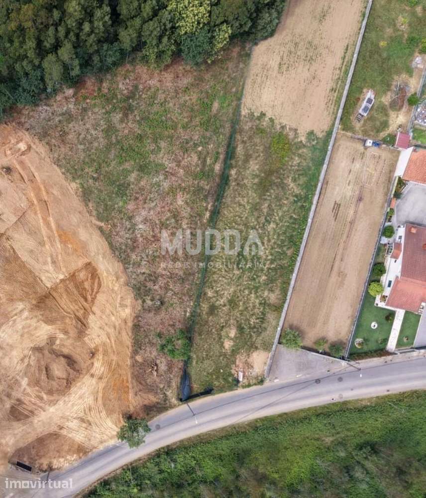 Terreno de 1.979 m2 com Potencial Único junto ao LusoPark (Rio Meão) - Grande imagem: 4/4