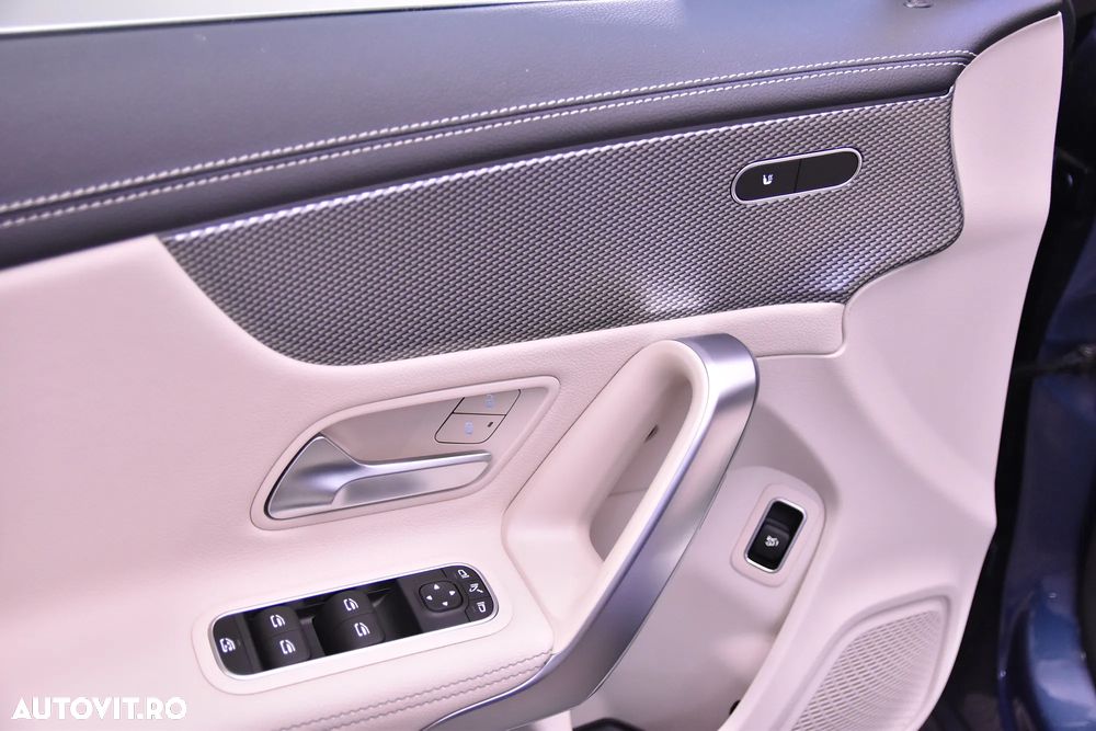 Mercedes-Benz CLA 180 7G-DCT - 15