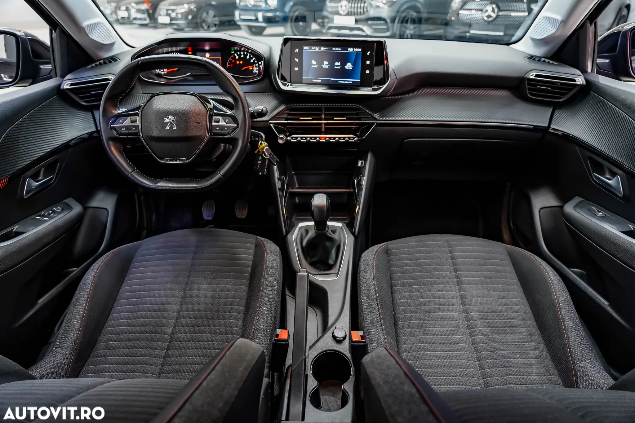 Peugeot 208 1.2 L PureTech STT Active - 3