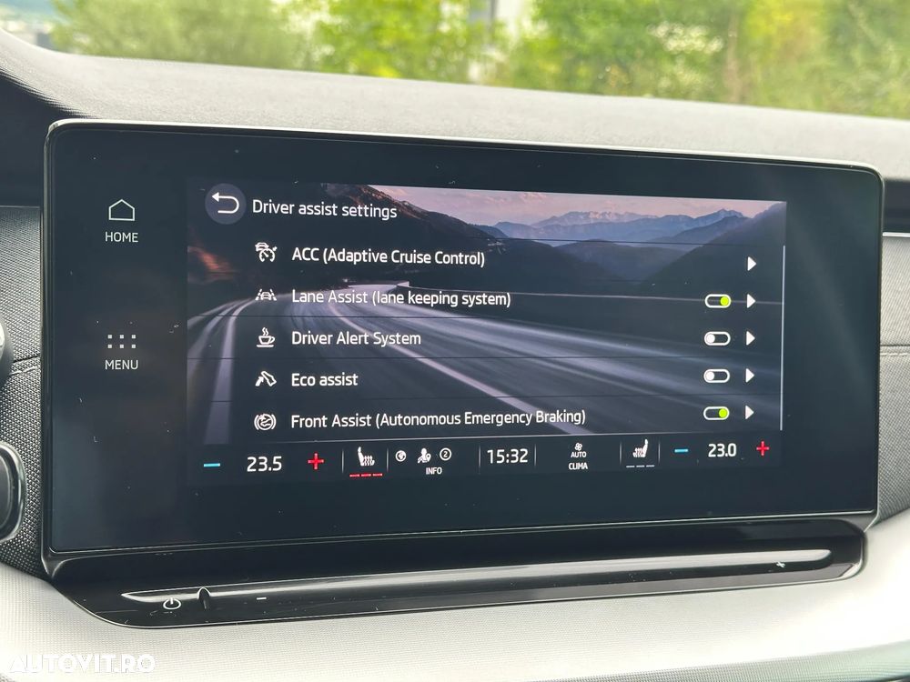 Skoda Octavia 2.0 TDI DSG Style - 31