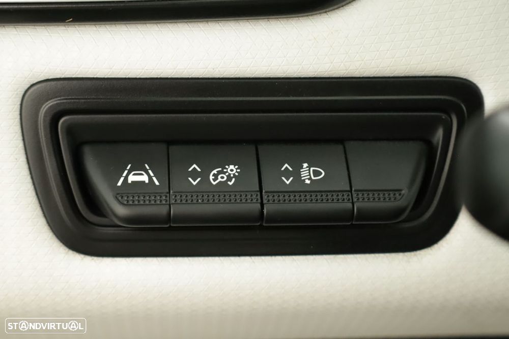 Renault Clio 1.0 TCe Limited - 19