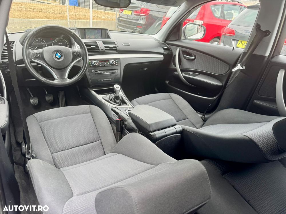 BMW Seria 1 116d Sport Line - 29