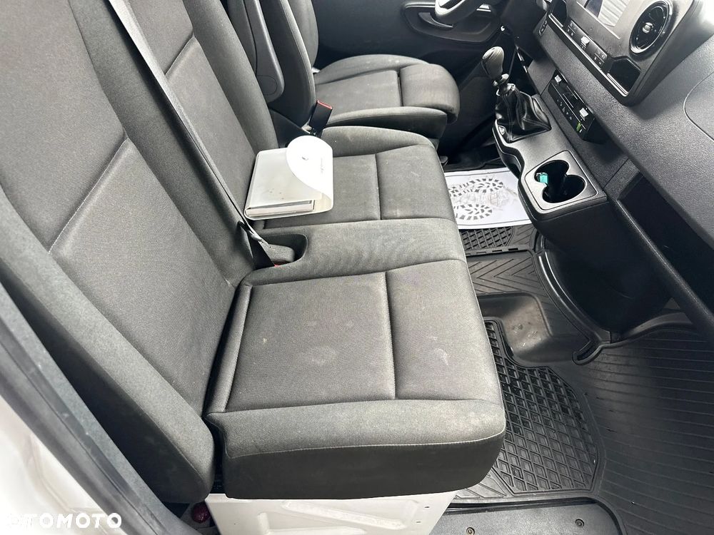 Mercedes-Benz SPRINTER - 30