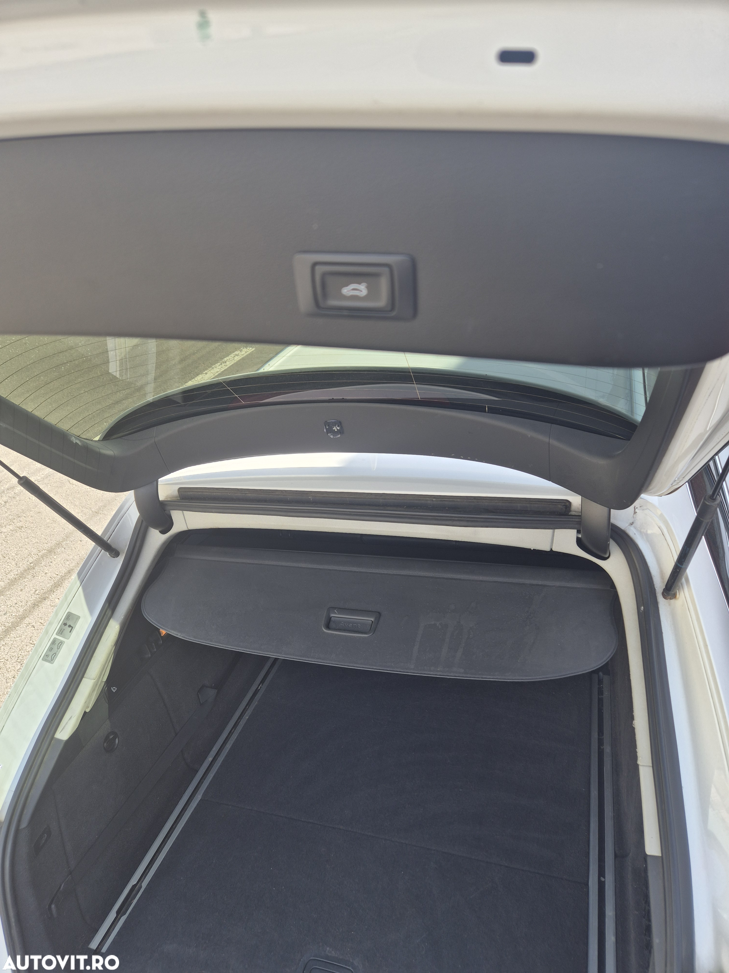 Audi A6 Avant 2.0 TDI Ultra S tronic - 10