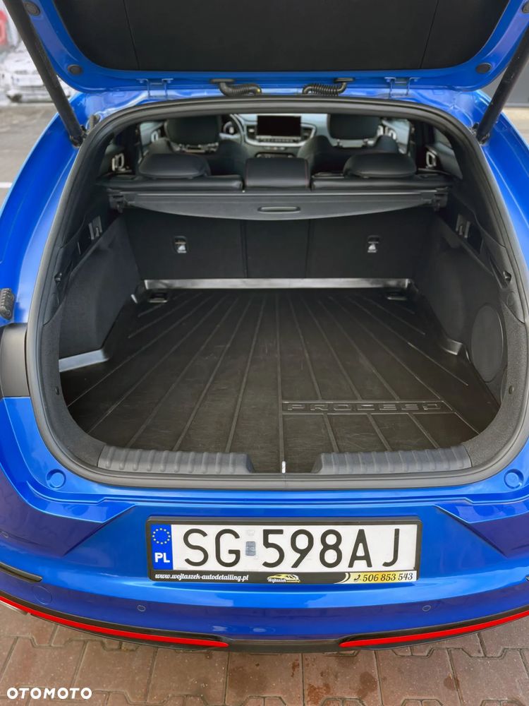 Kia ProCeed 1.6 T-GDI GT DCT - 26