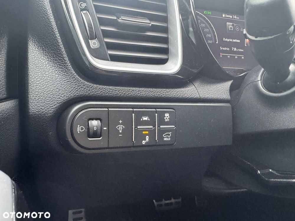 Kia ProCeed 1.6 T-GDI GT DCT - 17