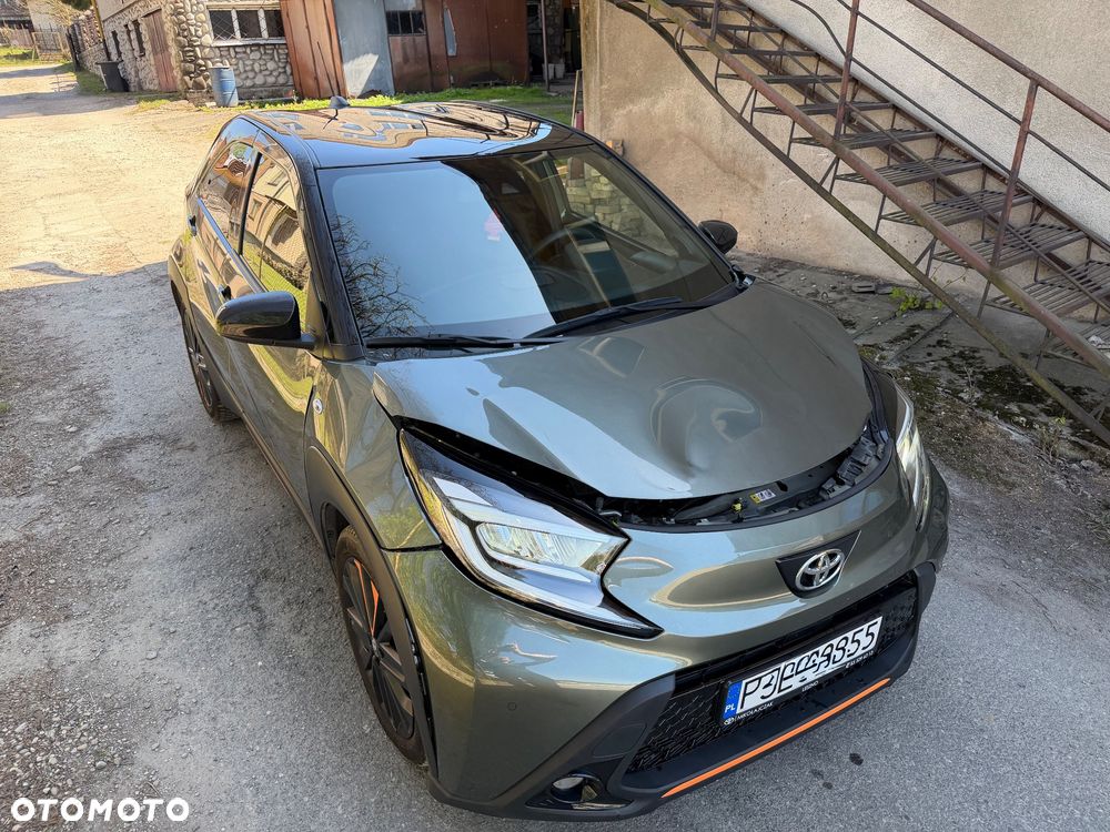 Toyota Aygo X 1.0 VVT-i JBL CVT - 36