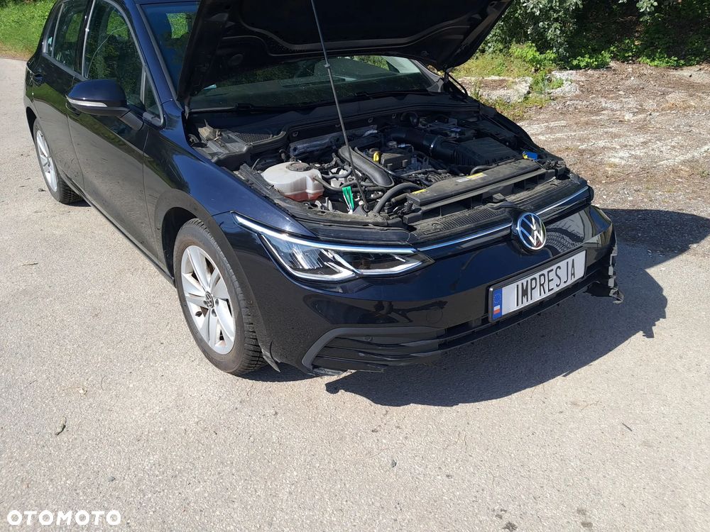 Volkswagen Golf - 6