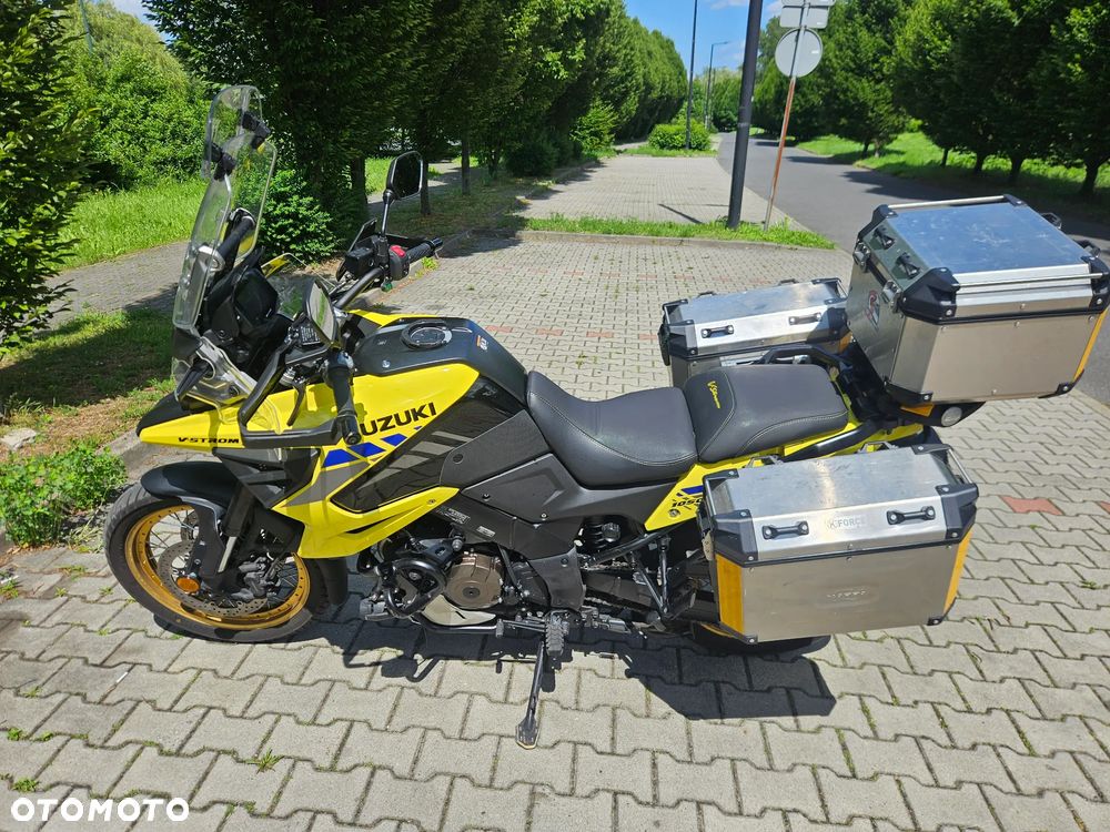 Suzuki V-STROM - 6