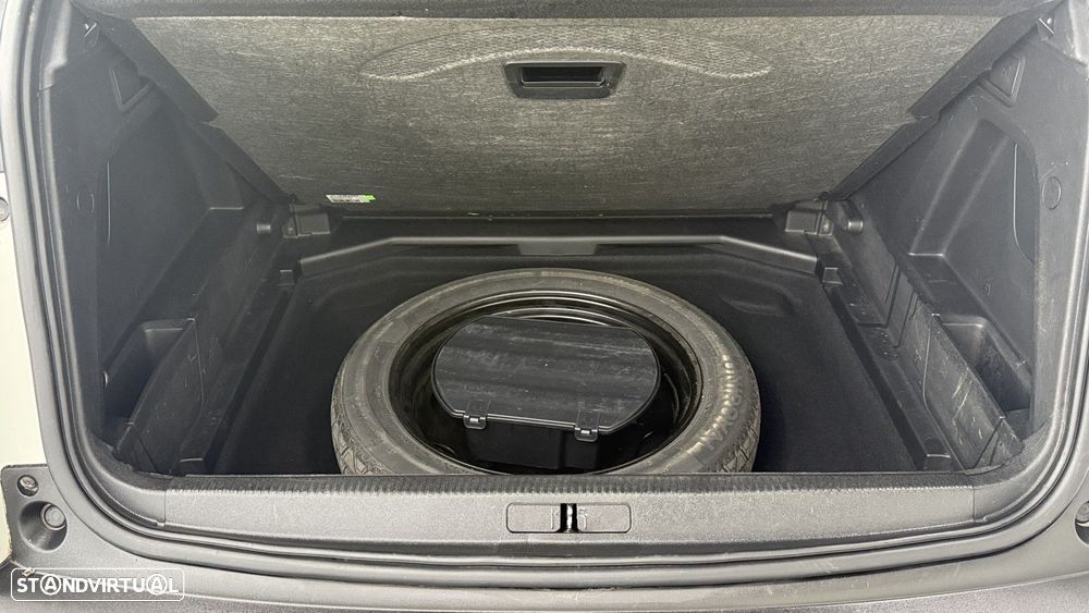 Peugeot 3008 1.2 PureTech Allure Grip Control EAT6 - 34
