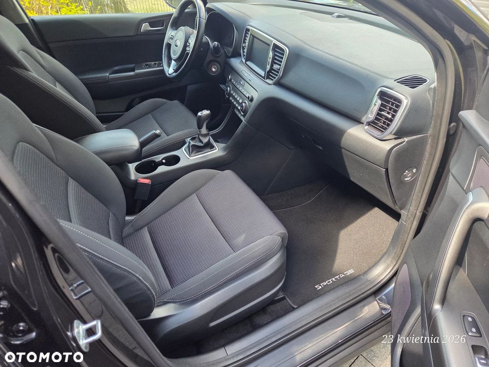 Kia Sportage 1.6 GDI 2WD DREAM-TEAM EDITION - 8