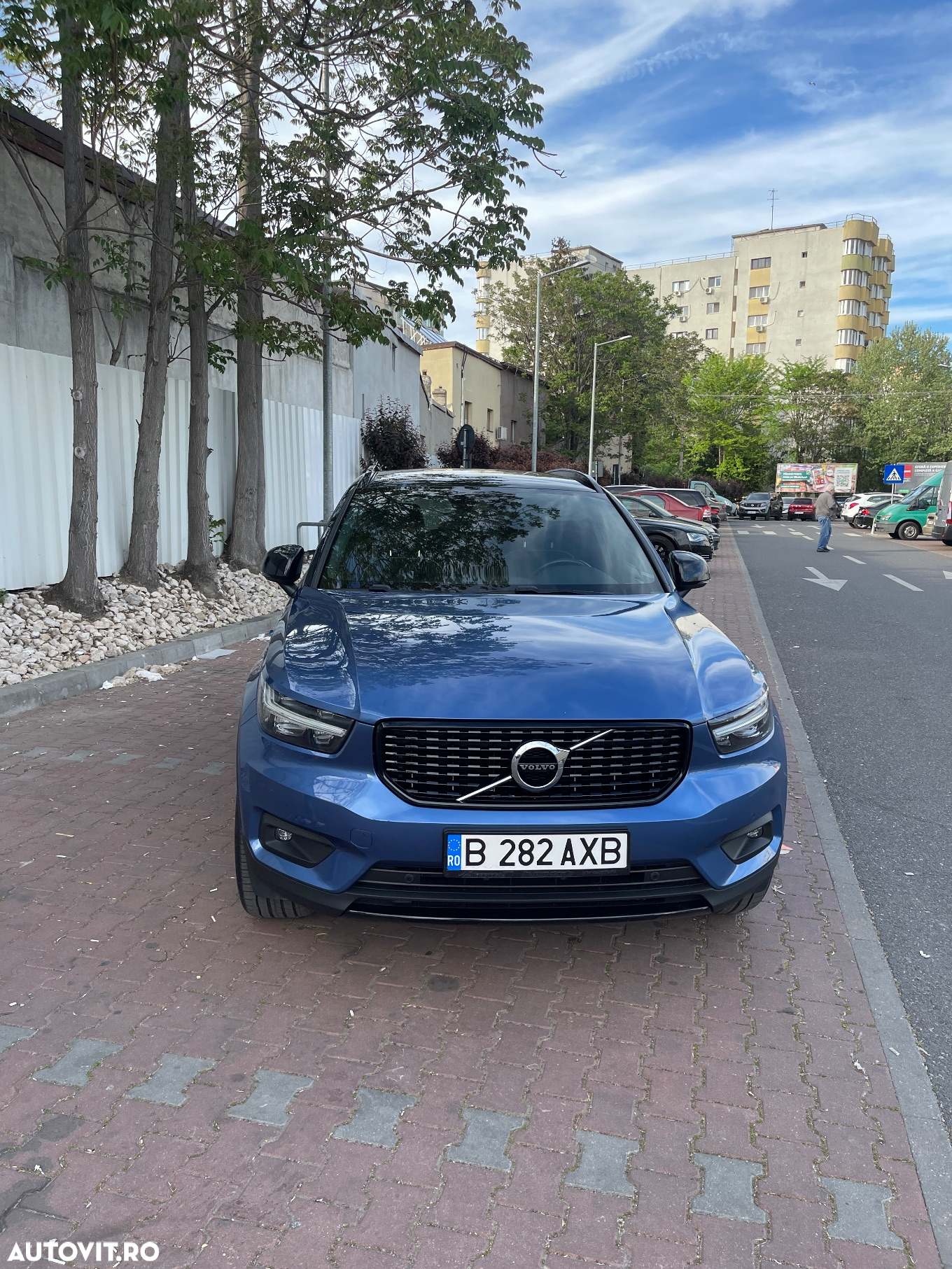 Volvo XC 40 T5 AWD R-Design - 2