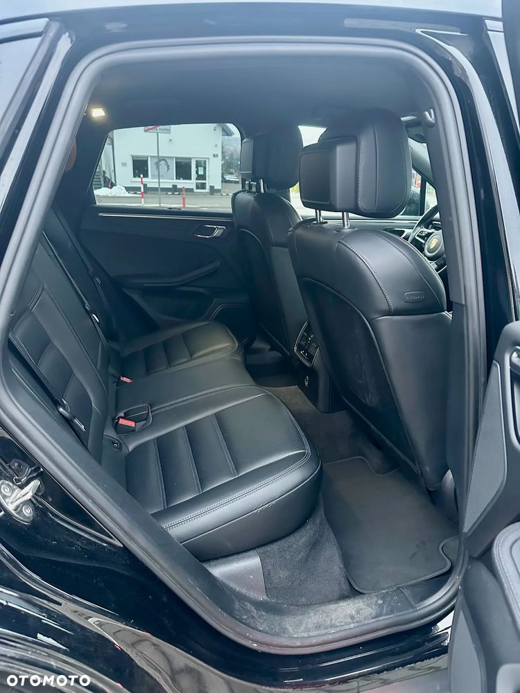 Porsche Macan - 15