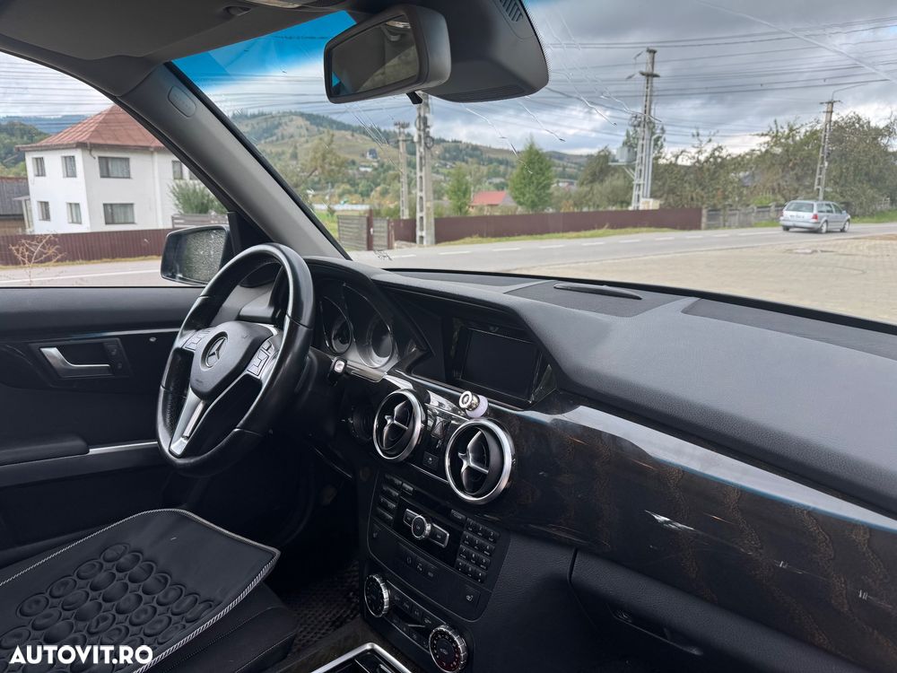 Mercedes-Benz GLK - 7