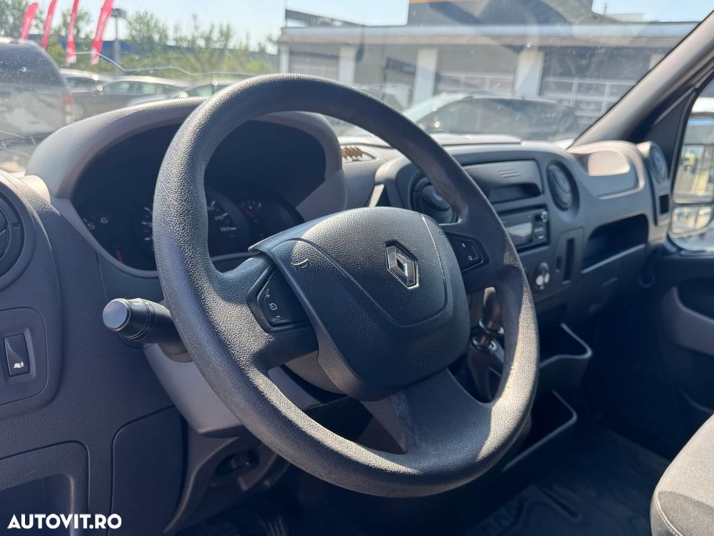Renault Master - 10