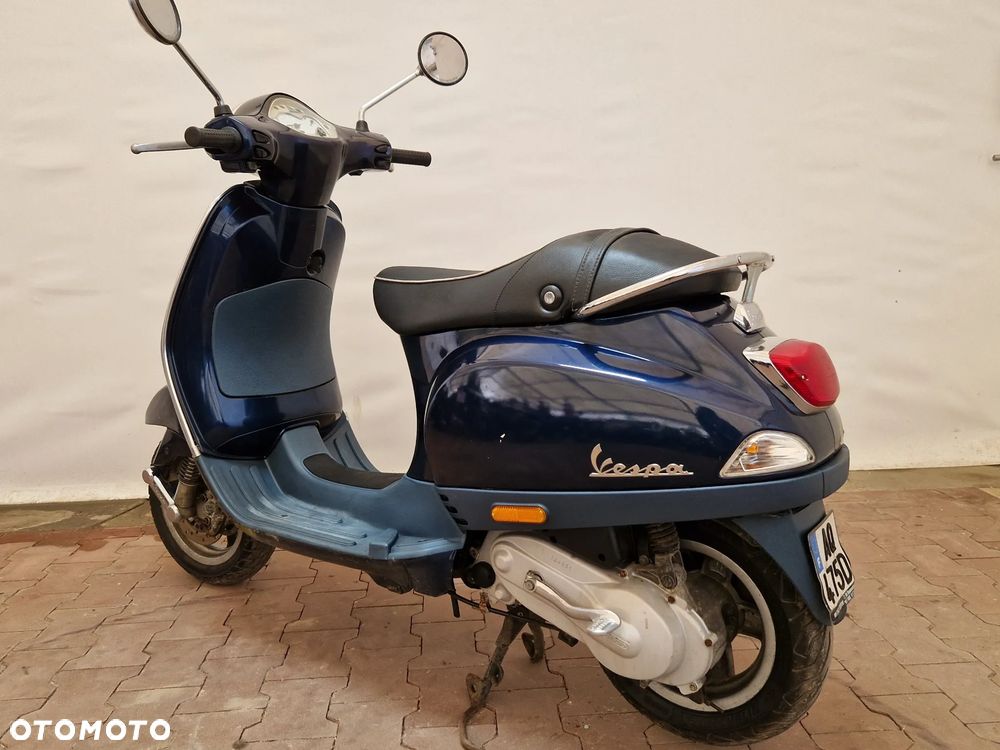 Piaggio Vespa - 10