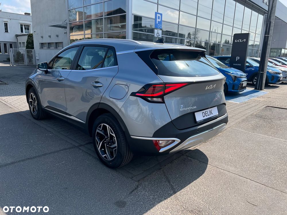 Kia Sportage 1.6 T-GDI M 2WD DCT - 10