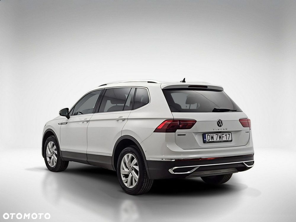 Volkswagen Tiguan Allspace - 3