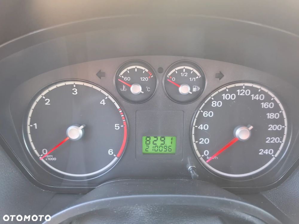 Ford Focus C-Max - 16