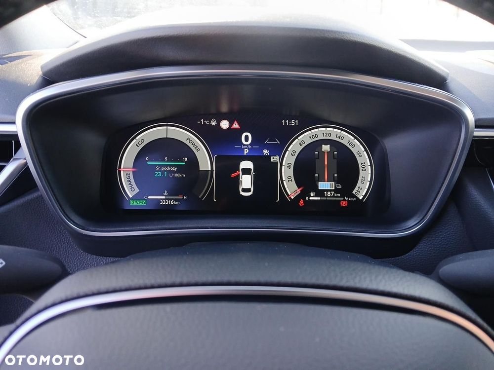 Toyota Corolla 1.8 Hybrid Comfort - 28