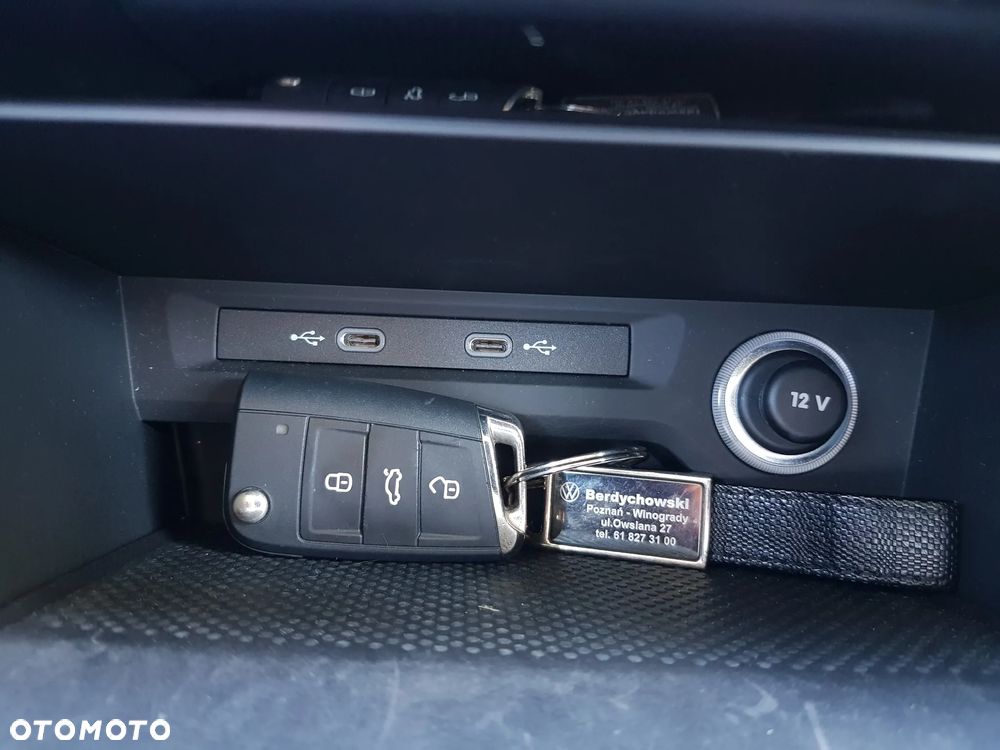 Volkswagen Touran 1.5 TSI EVO Comfortline Plus DSG - 26