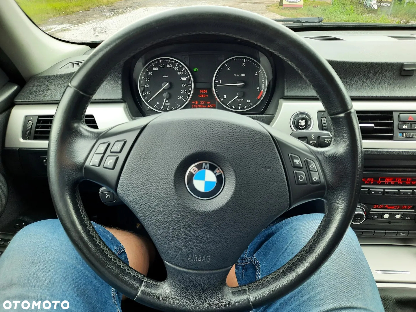 BMW Seria 3 318d DPF Touring Edition Sport - 26