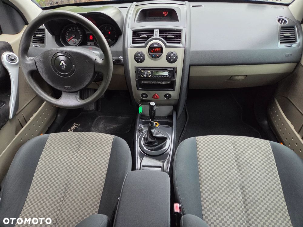 Renault Megane II 1.6 Confort Authentique - 9