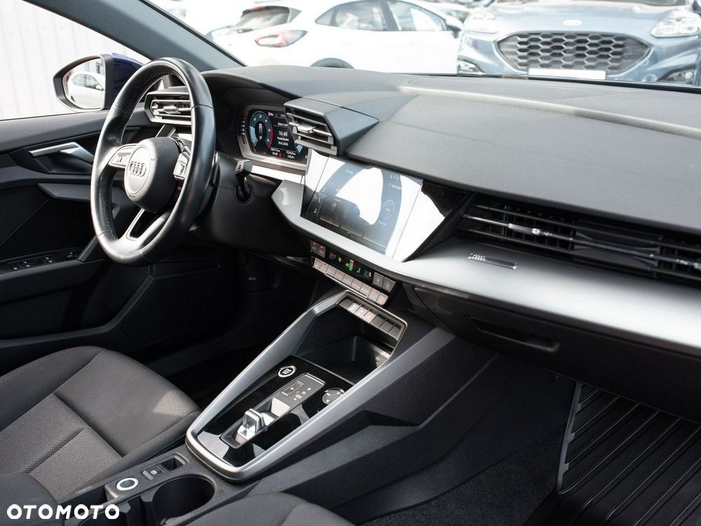 Audi A3 Sportback 30 TDI S tronic - 27