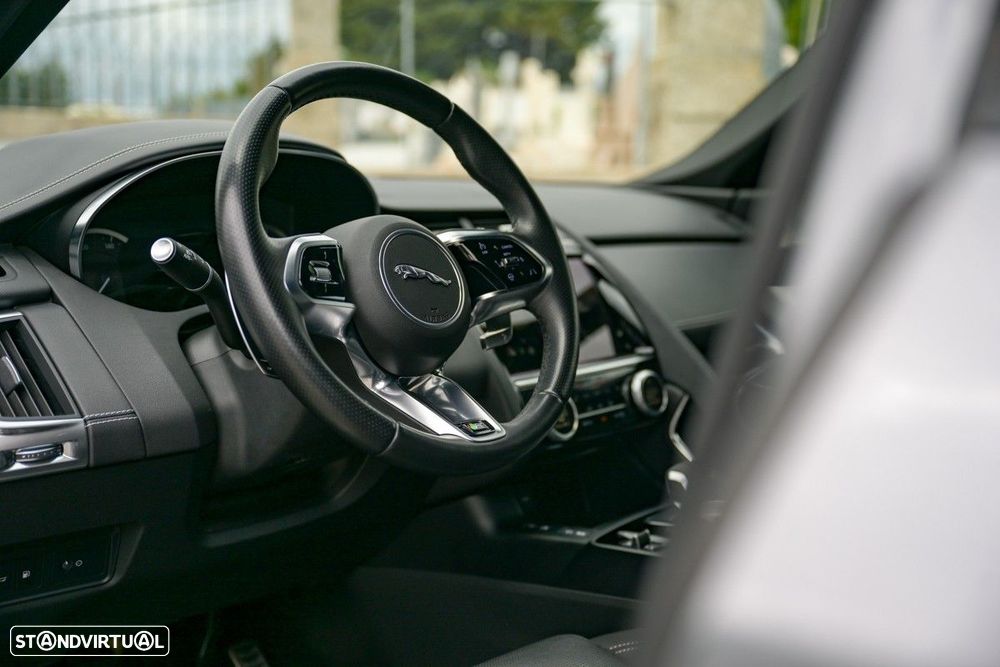 Jaguar E-Pace — fotografia 14