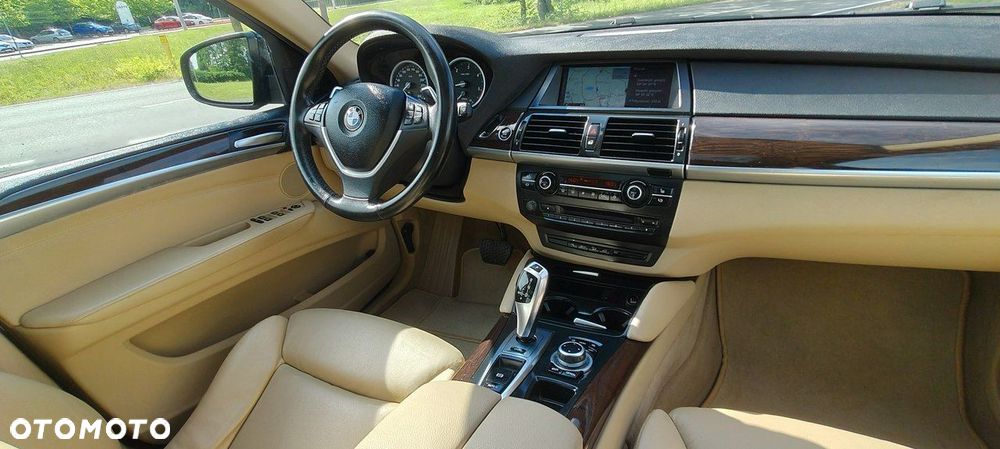 BMW X6 - 9