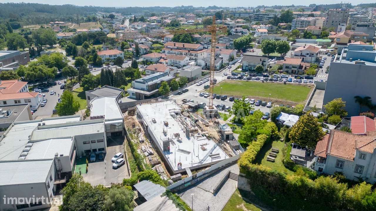 Apartamento de Luxo T2 | Centro Histórico de Santa Maria da Feira - Grande imagem: 3/25