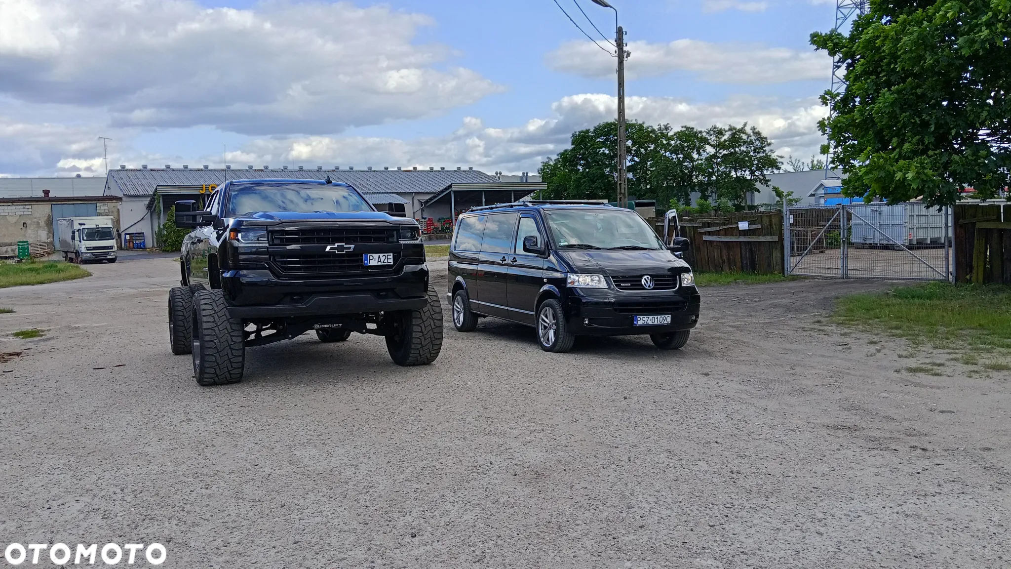Chevrolet Silverado - 27