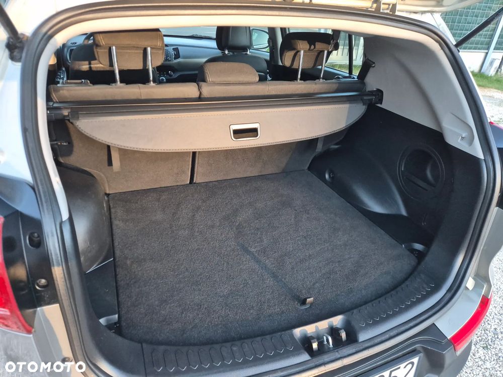 Kia Sportage 1.7 CRDI 2WD Spirit - 18