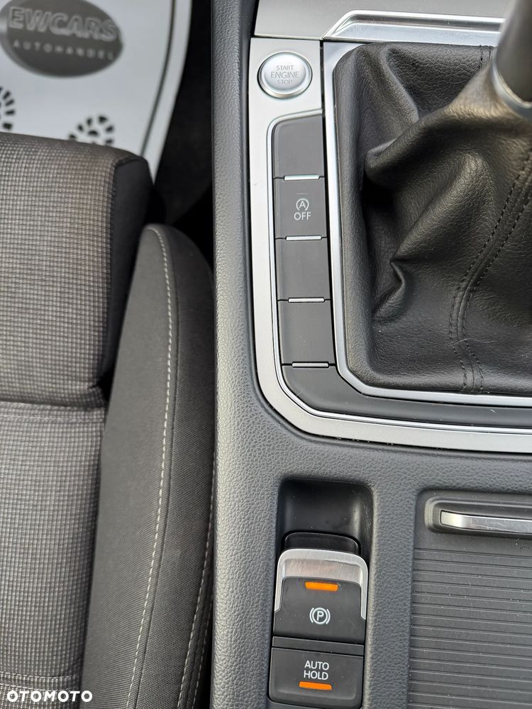 Volkswagen Passat 2.0 TDI (BlueMotion Technology) Comfortline - 14