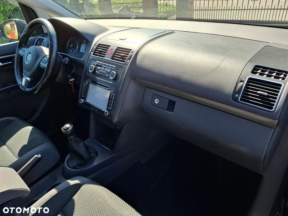 Volkswagen Touran 1.6 TDI DPF BlueMot Trendline - 10