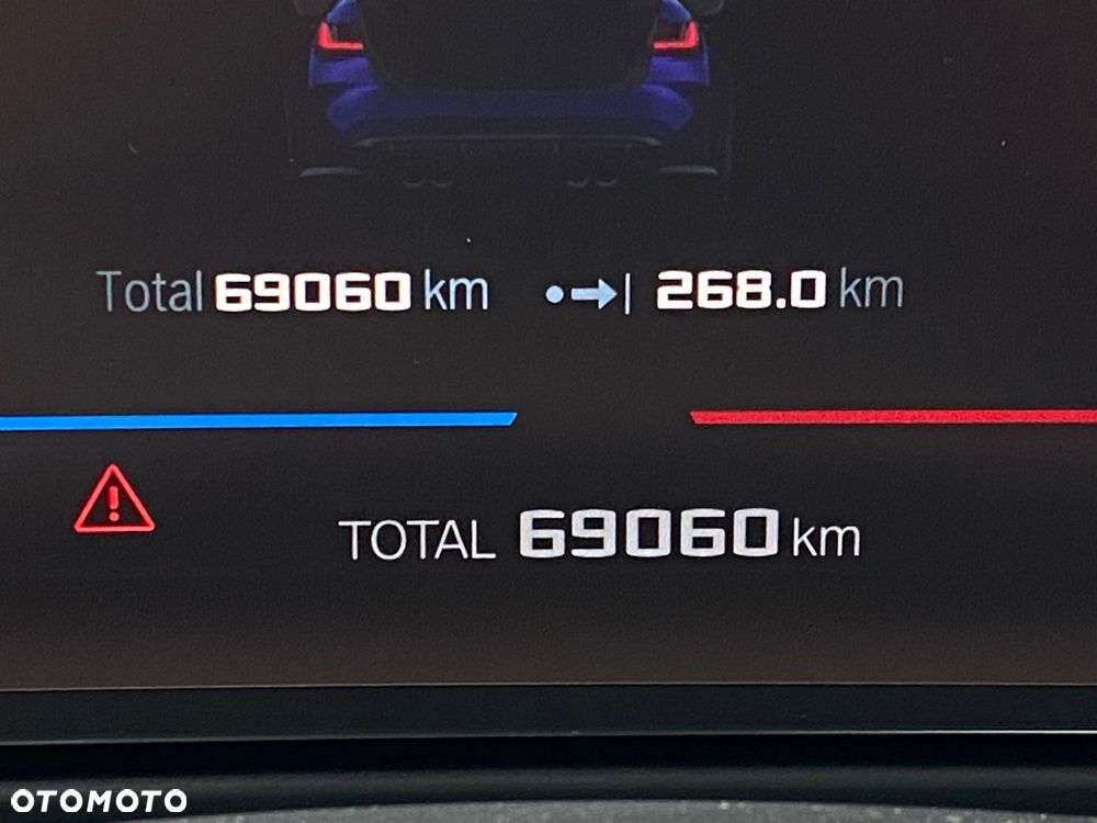 BMW M3 Competition xDrive sport - 28