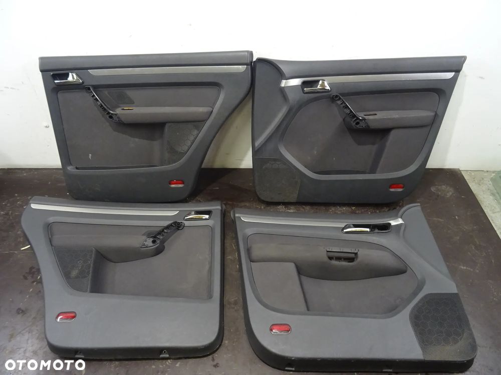 VW TOURAN I 03-05 1.9TDI LA7W BOCZEK DRZWI PRAWY LEWY TYŁ PRZÓD - 1