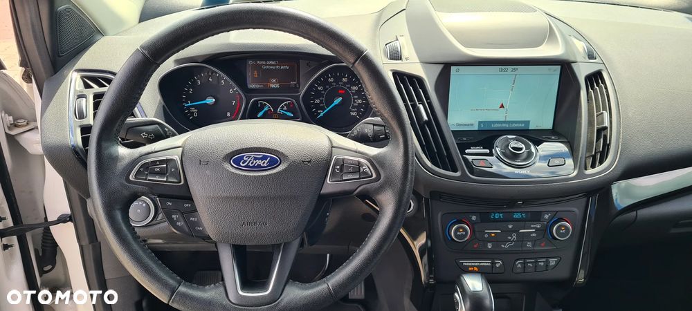 Ford Escape 2.0 EcoBoost AWD Titanium - 25