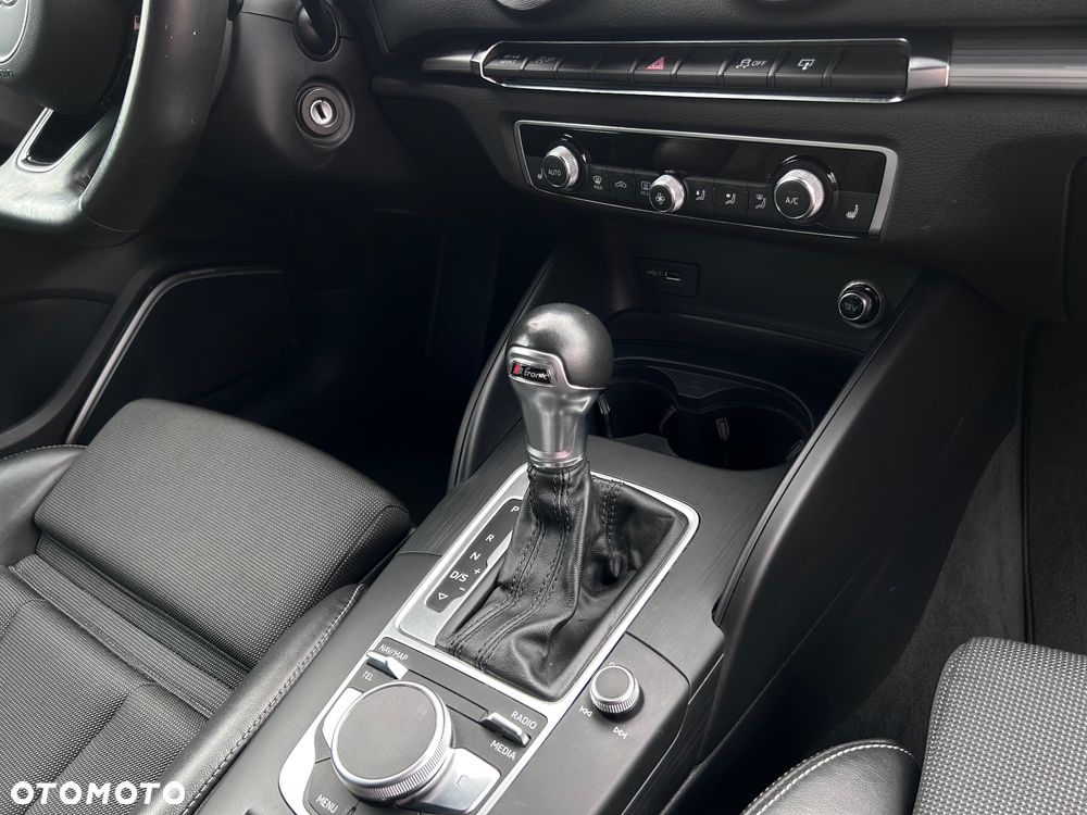 Audi A3 1.4 TFSI cylinder on demand ultra S tronic S line Sportpaket - 37