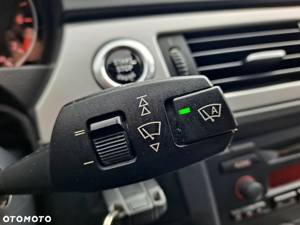 BMW Seria 3 318i - 20