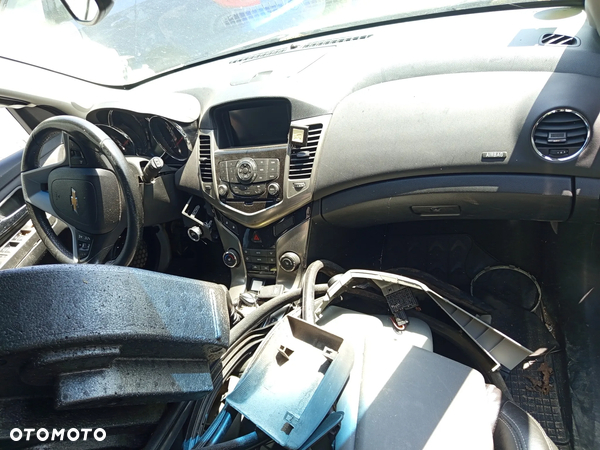 DESKA ROZDZIELCZA AIRBAG PODUSZKI PASY CRUZE LIFT Poznan