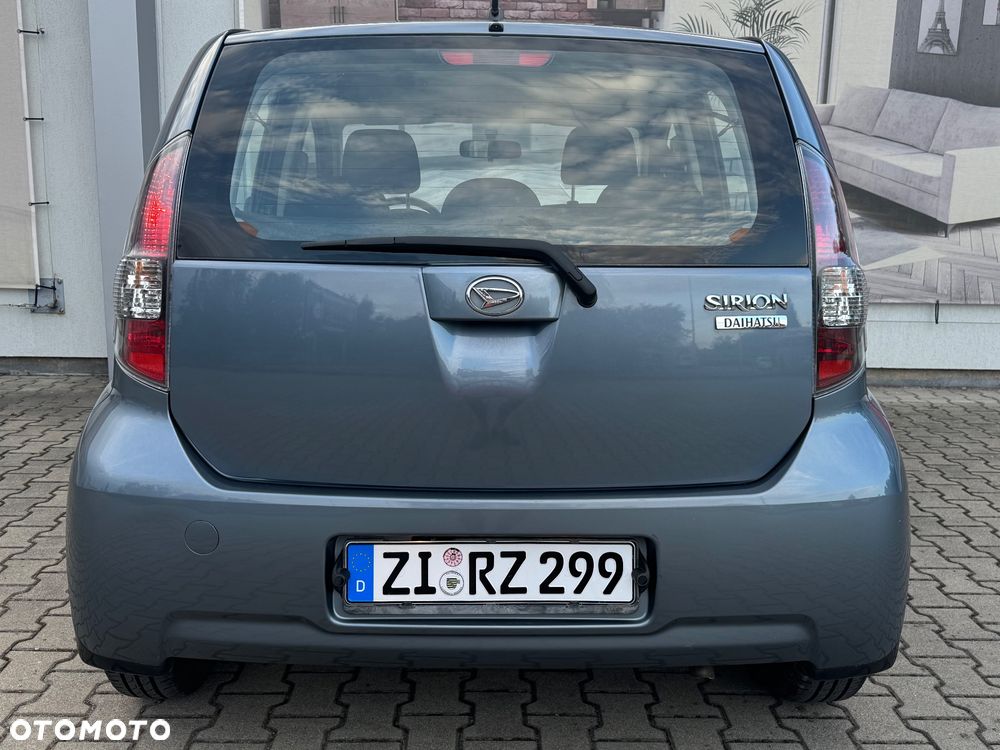Daihatsu Sirion - 13
