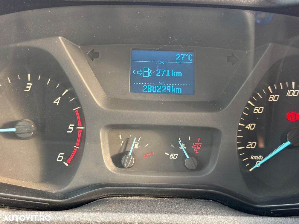 Ford Transit L4 Furgon DCIV RWD Trend - 14