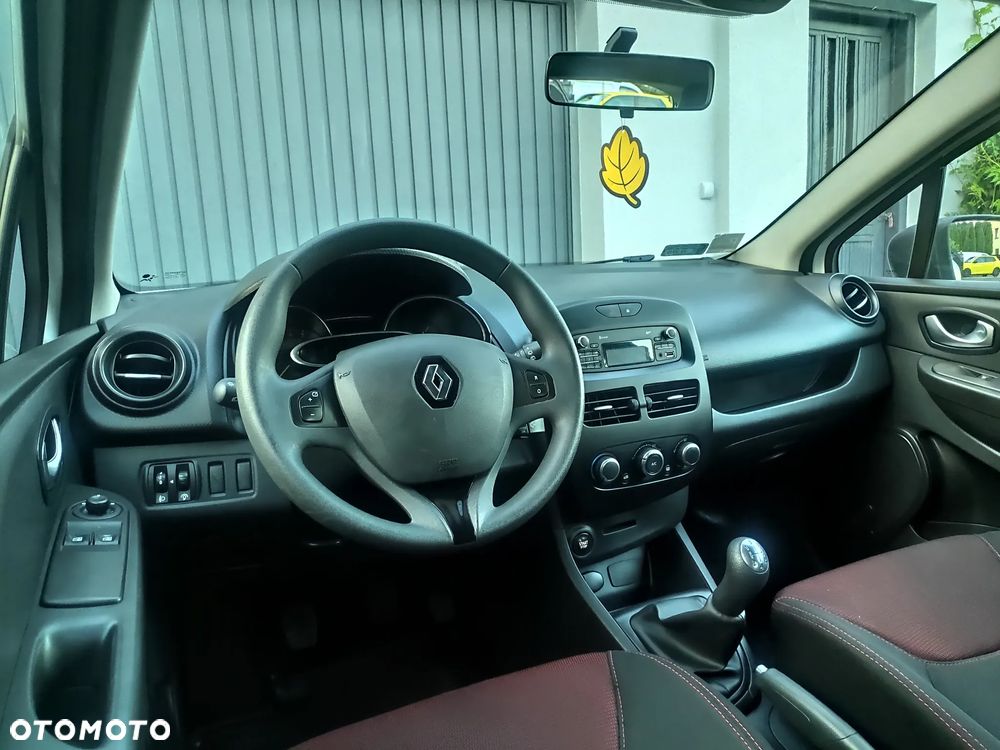 Renault Clio 1.2 16V Life - 14
