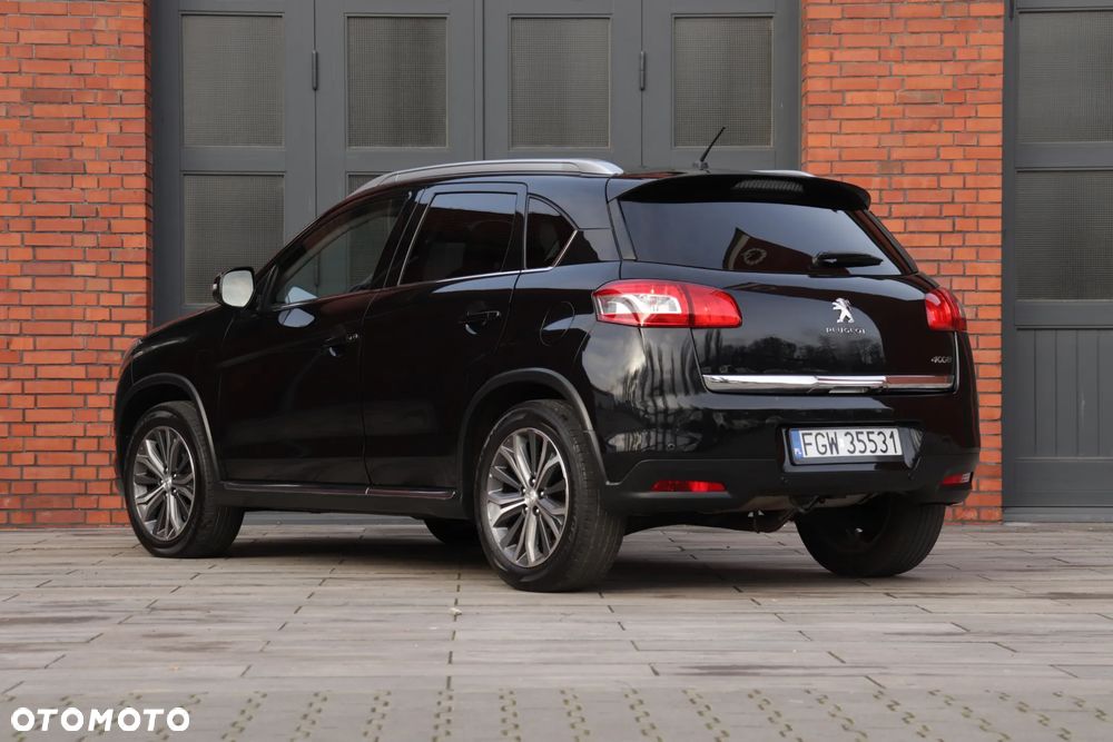 Peugeot 4008 - 16