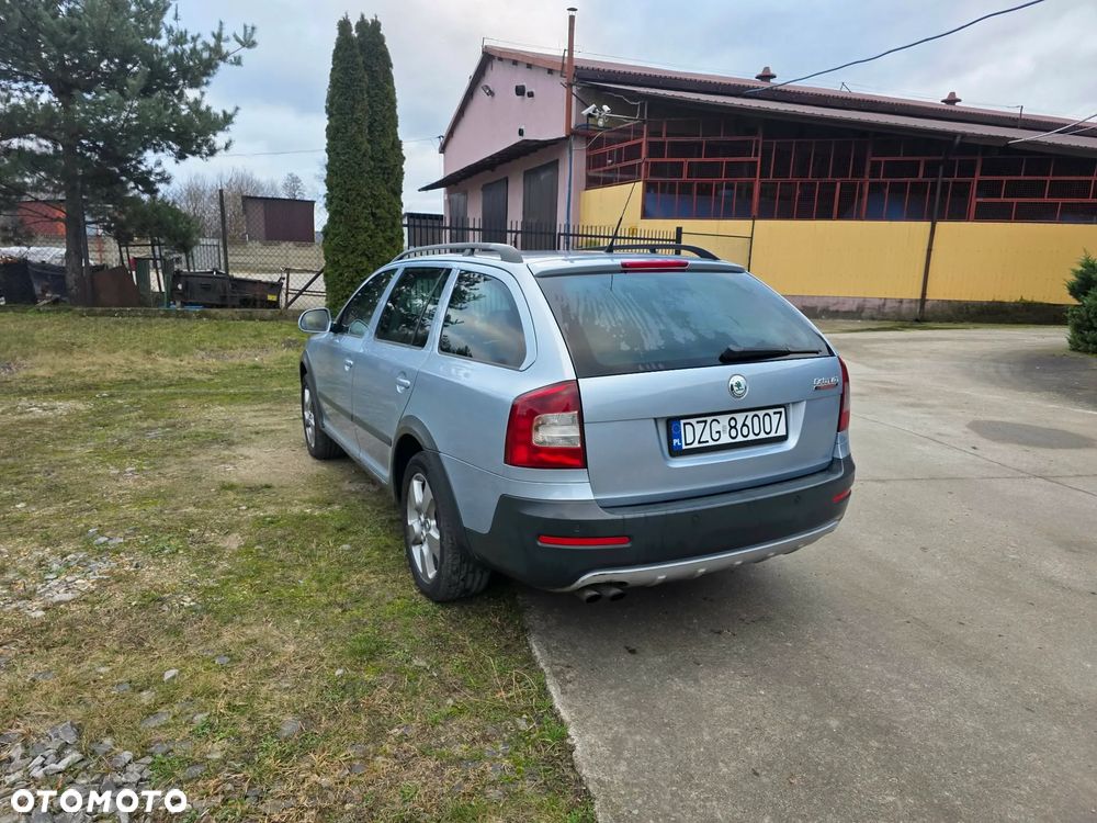 Skoda Octavia 1.8 TSI Scout 4x4 - 4