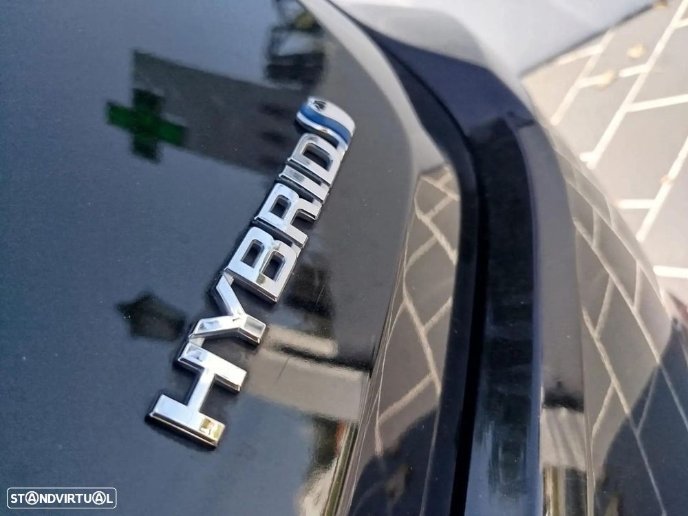 Toyota Corolla 1.8 Hybrid Exclusive - 11
