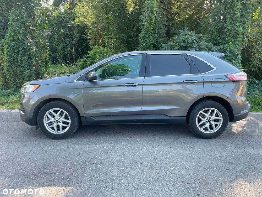 Ford Edge - 2