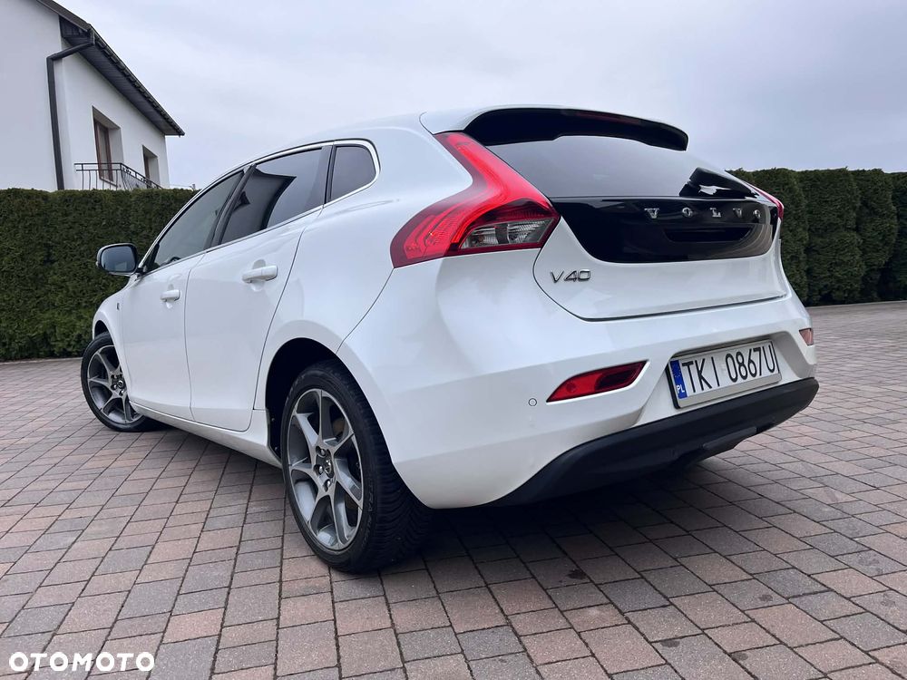 Volvo V40 D2 Ocean Race - 33